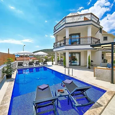 Sleeps 6 Pool Air Con Wifi Villa Kalkan