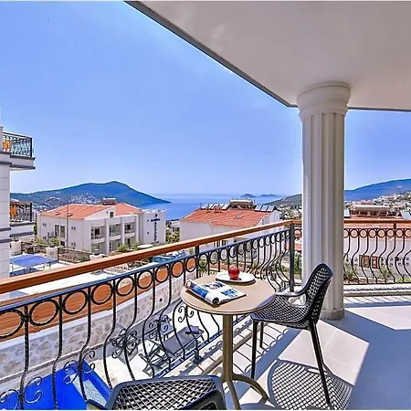 Sleeps 6 Pool Air Con Wifi