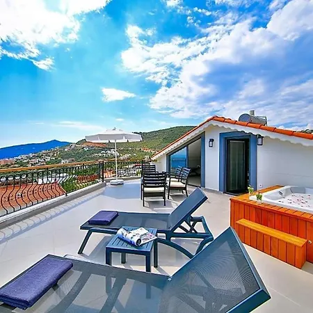 Sleeps 6 Pool Air Con Wifi * Kalkan