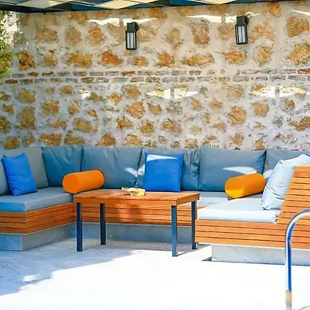 Villa Sleeps 6 Pool Air Con Wifi Kalkan